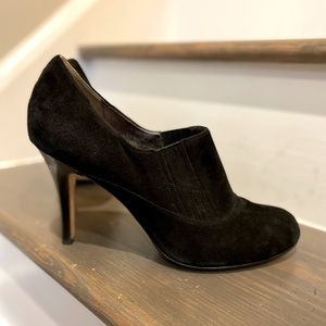 Cole Haan Black Suede Stiletto Heels 👠